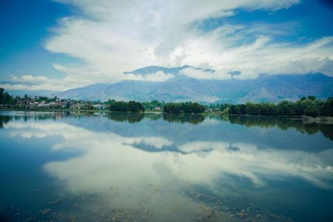 Dal Lake and mountains, Srinagar