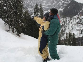 Manali Volvo Couple Package with Rohtang Pass - 5 Days / 4 Nights